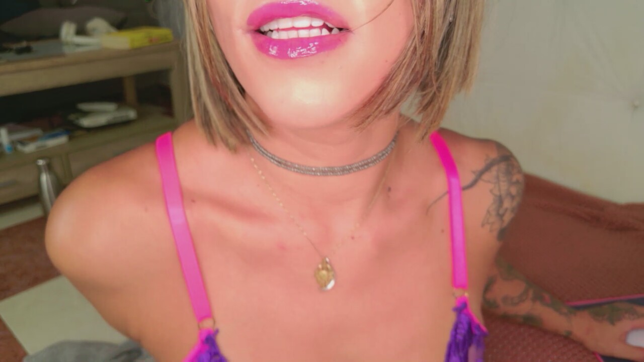 Camila_tina