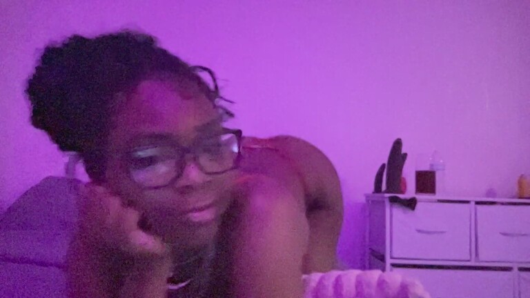 Jayelovesmoney's Streamate show and profile