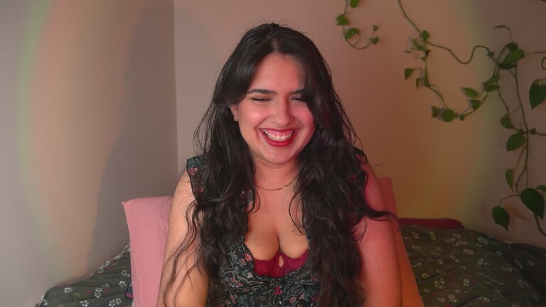 MayaPetite's Streamate show and profile