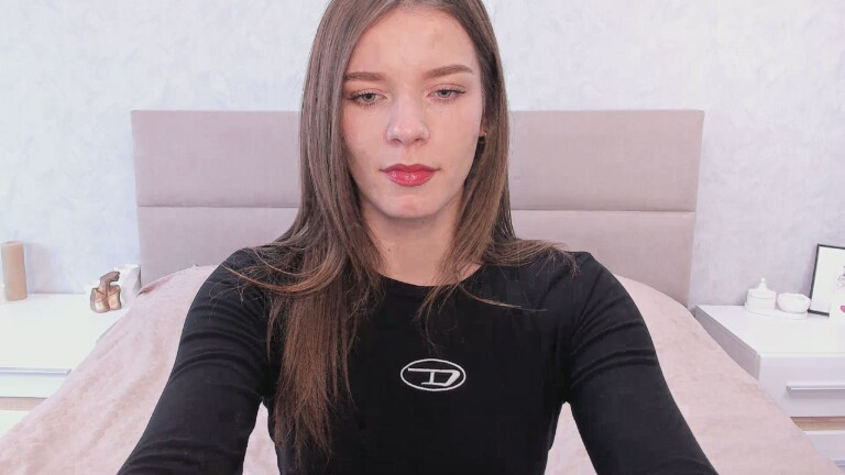 MYasmina's Streamate show and profile