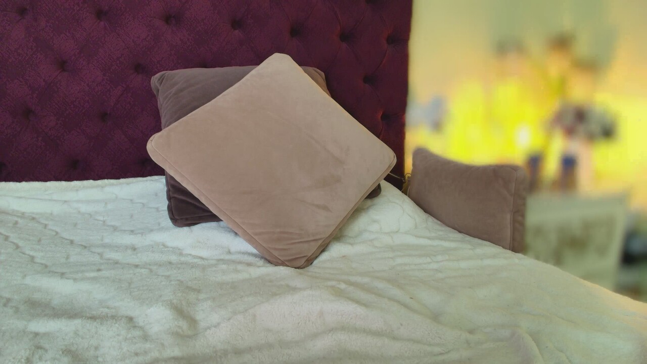 Adelle_Fever