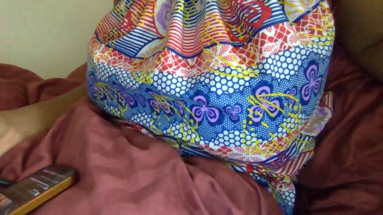 astri's Streamate show and profile