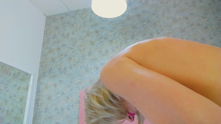 DeliaMarlow's Streamate show and profile